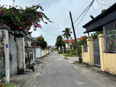 Bán lô đất tổ 11 hoà nghĩa   gần trục 353  giá 2x tr/m   khu dân cư đẹp  zalo 0567 222 555 2