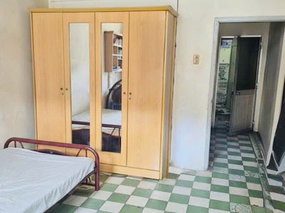 Bán nhà mặt tiền kinh doanh p6 quận 10, ngay chợ nguyễn tri phương   4 tầng - 45m2. 2