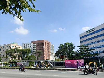 Bán nhà mặt tiền 5 lầu 6x20m giá 13,7 tỷ đường tô ký 3