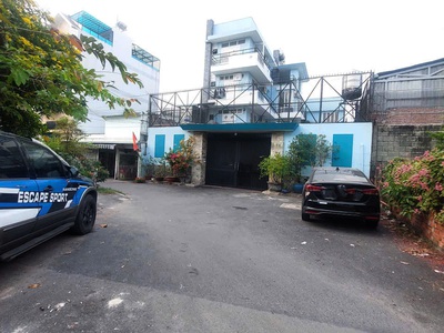 Bán nhà 4 tầng linh chiểu 55m    hẻm xe hơi   4pn   gần hoàng diệu 2   chỉ 5.3 tỷ 0