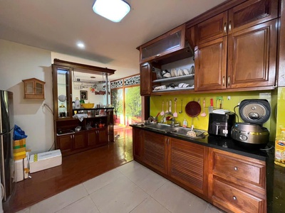 Cho thuê căn hộ chung cư 19 nguyễn trãi,110m , 3 phòng ngủ, 2 wc.16 triệu 1