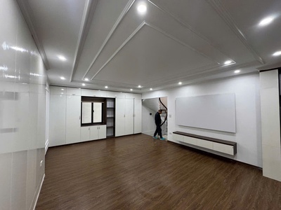 Cho thuê nhà ngõ kim mã, 58m  x 5 tầng, 4pn, 4wc, 19 triệu 4