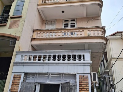 Cho thuê nhà nguyễn phong sắc, 50m2 x 4 tầng, 20 triệu 0