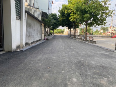  bán nhà đản mỗ   uy nỗ  cũ , đông anh- nhà mới   kính koog   sẵn về ở ngay 42m2 nhỉnh 4tỷ 3