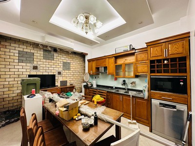 Bán nhà an trạch 48m2. 5 tầng. mặt tiền 4m. giá 16.5 tỷ đống đa hà nội 2