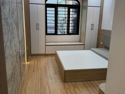 Nhà mới dân xây độc lập full nội thất đức giang 55m2 x 3 tầng 8.4 tỷ long biên. 2