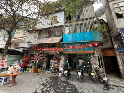 Bán nhà thanh nhàn 168m2 đất. mặt tiền 9m giá 100.8 tỷ hai bà trưng hà nội 0