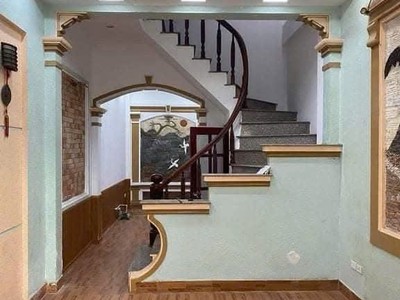 Bán nhà đường láng 50m2. 5 tầng. mặt tiền 3.5m. giá 12.2 tỷ đống đa hà nội 0