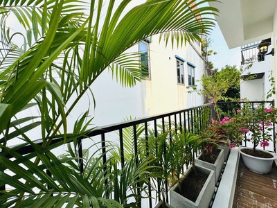 Bán nhà mới full nội thất ô tô đỗ cửa ngọc thụy 51m2 x 5 tầng12.9 tỷ long biên hà nội. 3