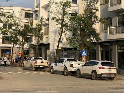 Cả đất cả nhà mặt đường nguyễn đổng chi, nam hồng lĩnh, hà tĩnh 155m2 chỉ 39,5 triệu/m2, sổ đỏ lâu 3