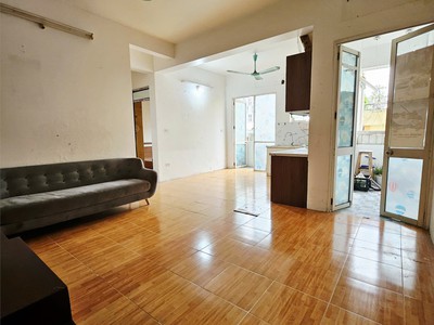 Bán chcc f4 trung kính, sđ 82 m2 - tầng trung - 2 pn   2wc   3 logia - 7.2 tỷ. 1