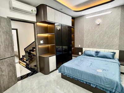 Bán nhà đẹp từng chi tiết giá nhỉnh 5 tỷ- đường huỳnh tấn phát 4