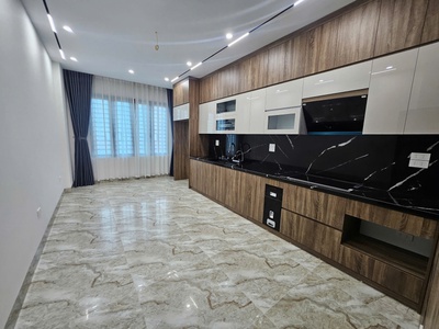 Nhà mặt ngõ thông ô tô -kinh doanh tư đình 50 m2 x 5 tầng 15.8 tỷ long biên-hà nội. 3