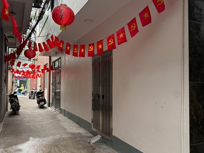 Mình cần cho thuê nhà 5 tầng, mới xây năm 2024 giáp kđt văn quán 0