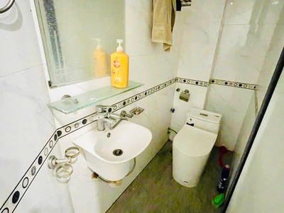 Bán nhà phố nguyễn văn cừ   32m    4 tầng   mt 3,5m   giá 7,8 tỷ   khu lõi phường bồ đề   dân xây 4