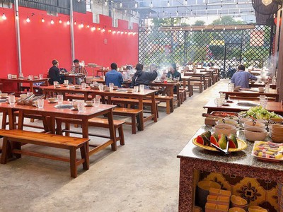 Chính chủ sang mặt bằng hoặc sang quán buffet   mặt tiền siêu hot tại tân an, long an 3