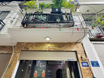 Phân lô phố cổ linh, hàng xóm aeon, giá trị tăng từng ngày, dt 40m giá chỉ 12,5 tỷ 0