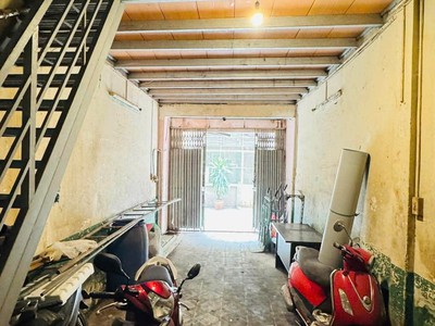 Bán nhà hxh quận 1 nguyễn cảnh chân sát mặt tiền, giá nhỉnh 6 tỷ chưa đầu tư 2