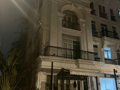 Chính chủ bán lk louis city đại mỗ, nam từ liêm. dt 96m x 5,5 tầng, lô góc. sđcc. giá 29 tỷ. lh: 0