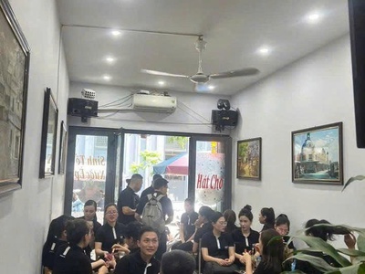 Gấp  sang nhượng nhanh quán cafe   hát cho nhau nghe 41 yên lãng - quận hai bà trưng 0