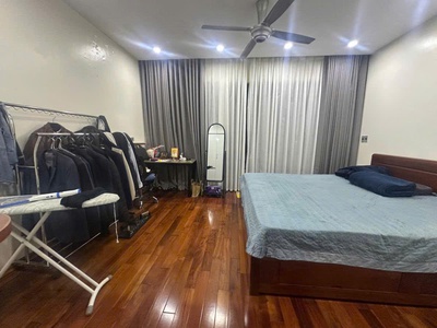 Hoàng văn thái - 2 thoáng - ngõ thông - 67m2 4 tầng mặt tiền 5m giá 21.2 tỷ 0