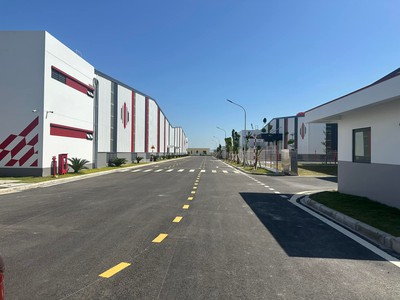 Cho thuê 2000m2, 5.000m2,10.000m2 xưởng KCN Bắc Ninh 100k/m2, giấy tờ đầy đủ, SX đa ngành nghề 3