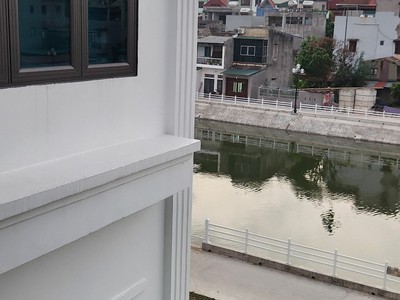 Cần bán nhà 3 tầng ngõ phố Cầu Cốn chỉ 2,79 tỷ 3