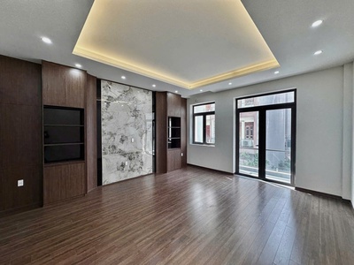 Cần bán gấp nhà 4 tầng đường Hoàng Văn Thái kđt An Phú chỉ 5,8 tỷ 6