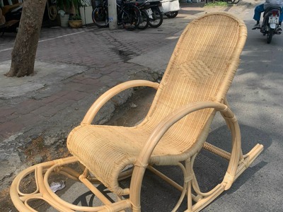 Ghế bập bênh đan kín mây tre 4