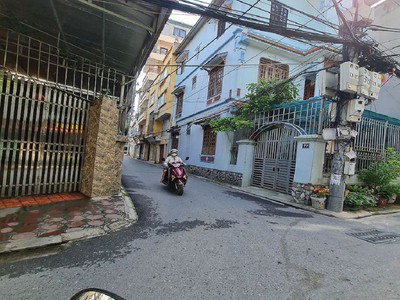 Hàng thửa cho khách KD dòng tiền. 90m2 mt 4,6m xây được nhà trọ 7 tầng chỉ 12 tỷ x. Lh 0989894845 Kh 2