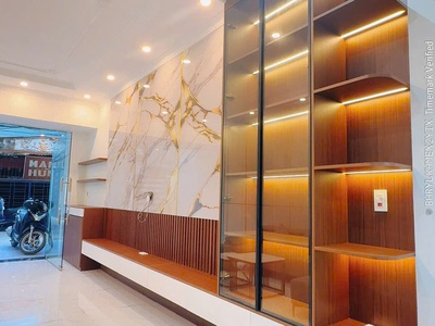 Bán nhà 4 tầng ngõ thông Lực Hành, Ngô Gia Tự oto qua lại đỗ cửa 3