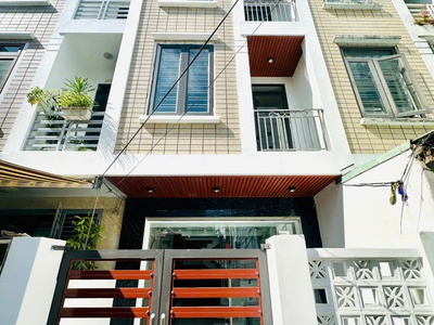 Bán nhà 4 tầng ngõ thông Lực Hành, Ngô Gia Tự oto qua lại đỗ cửa 7