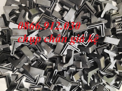 Chụp nhựa chân V cho bàn ghế, kệ sắt chữ V 2