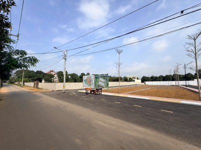 Trục chính hàng Fo nằm cách đại học quốc gia 1,5km. 1 lô giá ngoại giao tốt nhất thị trường 2