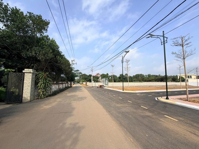 Trục chính hàng Fo nằm cách đại học quốc gia 1,5km. 1 lô giá ngoại giao tốt nhất thị trường 5