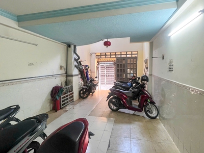 Cần pass phòng cuối tháng 1 443/91 Lê Văn sỹ giá 4tr 5