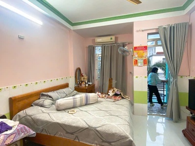 Bán nhà giá rẻ trần xuân soạn quận 7 -165m2 ,5 tầng , chỉ nhỉnh 5 tỷ có thương lượng 3