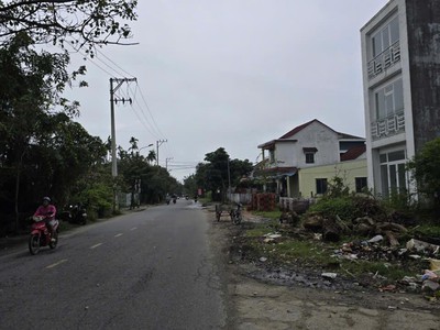 Bán đất kệt trần nhân tông, cẩm thanh, đối diện dế đồng, dt 260m2, 25tr/m2 2