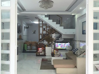 52m - dương quảng hàm - hxh - 3.95 tỷ. 0