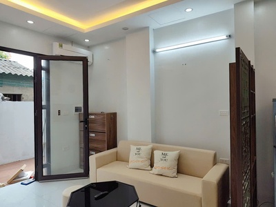 Bán nhà mới xây, 3 tầng khu vực bắc cầu, ngọc thụy, long biên, hà nội - nội thất đầy đủ 1