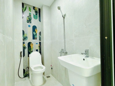 Nhà 3.6x10m xây mới 100 hẻm hưng phú p9q8 2