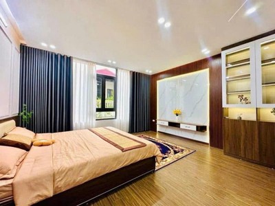 Bán nhà vương thừa vũ, gara ô tô, kinh doanh, thang máy, 47m2, 21.5 tỷ ctl 3