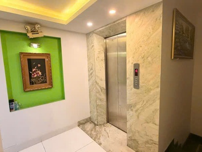 Giảm mạnh 4 tỷ nhà hẻm 1122 quang trung 5 lầu ngang 5.8m 90m2 có t.máy gần emart 14 tỷ. 3