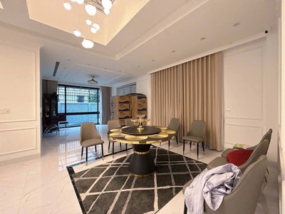 Siêu hiếm, bán nhà hoàng quốc việt, ô tô đỗ cửa, diện tích lớn, chỉ 20 tỷ 2