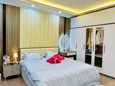 Cực hiếm thang máy- nhà đẹp mới tihh-phố xuân đỉnh-31m ,5t, 8,8 tỷ -gần ô tô- ngõ thông 2