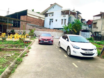 Bán 65.5m2 đất ql21 ngã tư trường lục quân, đối diện cổng chợ huyện 2