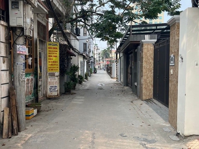 Siêu hiếm   bán đất ngọc thuỵ trong đê 60m oto thông, gara, kinh doanh nhỏ chỉ hơn 9 tỷ. 0