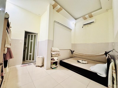 Bán nhà 3 tầng 85m2 , đường số 9, linh xuân, thủ đức, tp hcm - sổ hồng, giá 6,15  tỷ. liên hệ 4