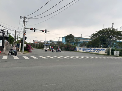 Cần bán đất ngang 7, shr, kdc đầy đủ tiện ích, trường học, giá 1,9 tỷ, có dòng tiền cho thu 0