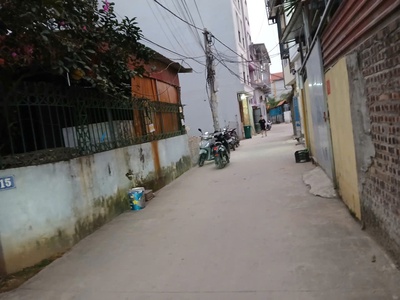 Nhà  nằm vị trí đẹp. vân canh.hoài đức. hà nội. ngỗ thông tứ tu. ô tô vào nhà. mặt  kinh doanh. khu 0